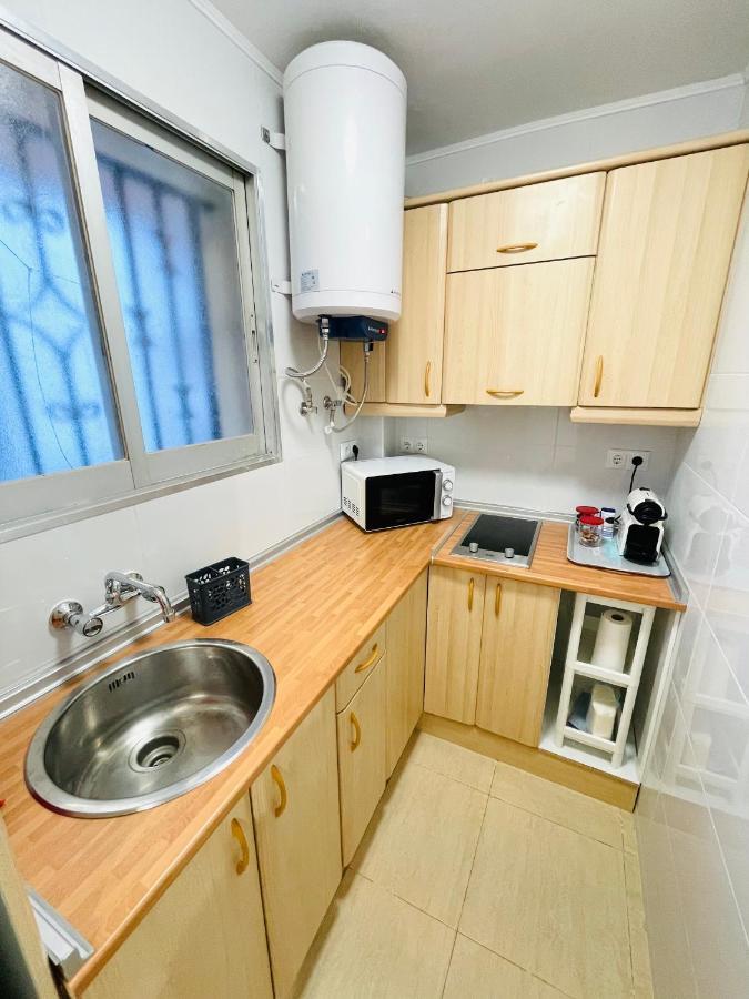 Renovado Apartamento En Zona Residencial A Pasos Del Mar ซาลอว์ ภายนอก รูปภาพ